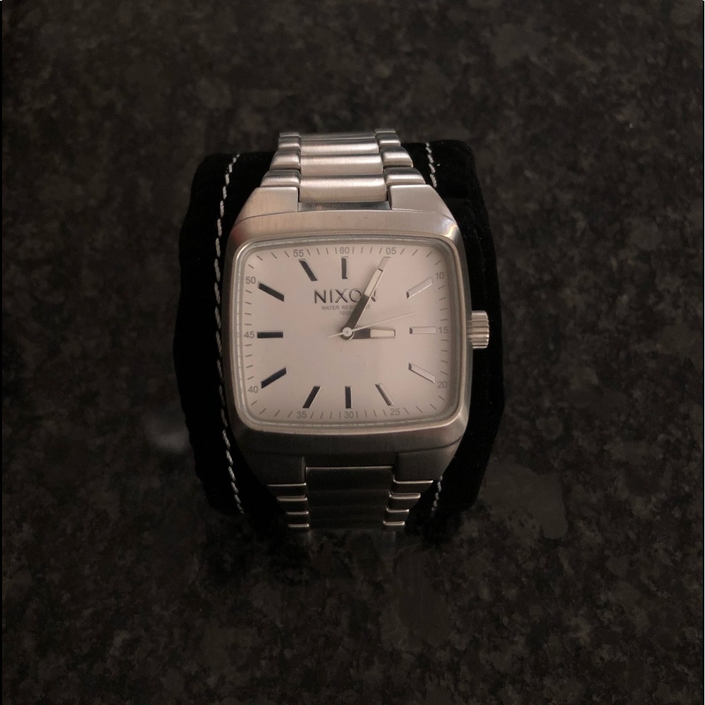 Nixon “The Manual” stainless steel silver watch